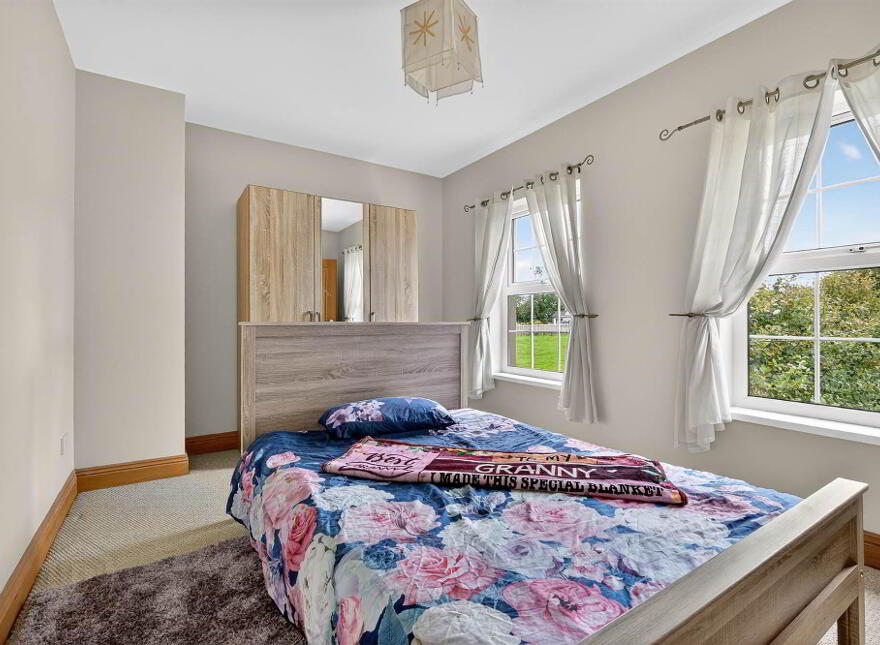 44 Tullywest Road, Nutts Corner, Crumlin, BT29 4SP