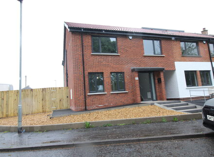 1a Wedderburn Gardens, Finaghy, Belfast, BT10 0FZ