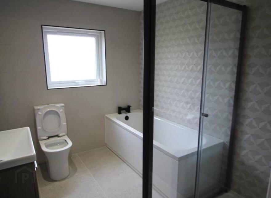 1a Wedderburn Gardens, Finaghy, Belfast, BT10 0FZ