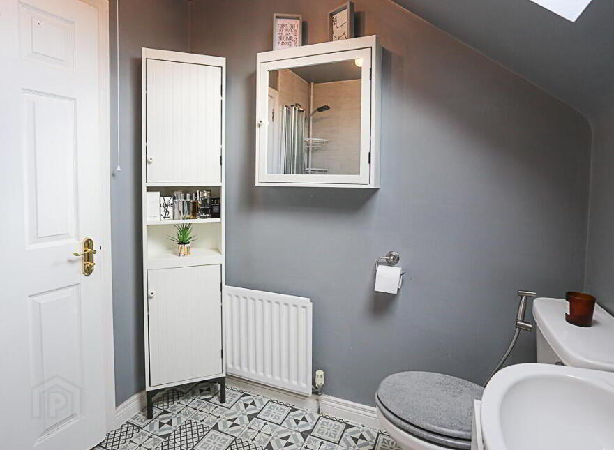 3 Jubilee Cottages, Bangor, BT19 1FJ