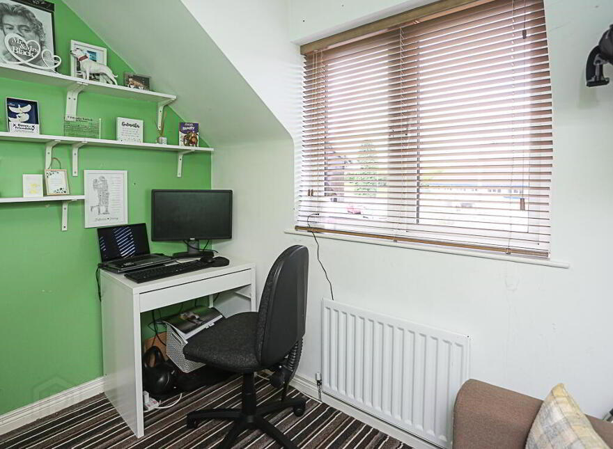 3 Jubilee Cottages, Bangor, BT19 1FJ
