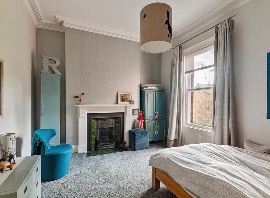 21 Deramore Park, Belfast, BT9 5JW