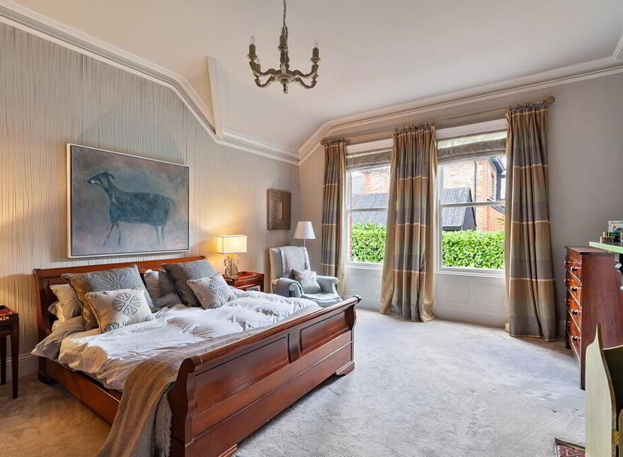 21 Deramore Park, Belfast, BT9 5JW
