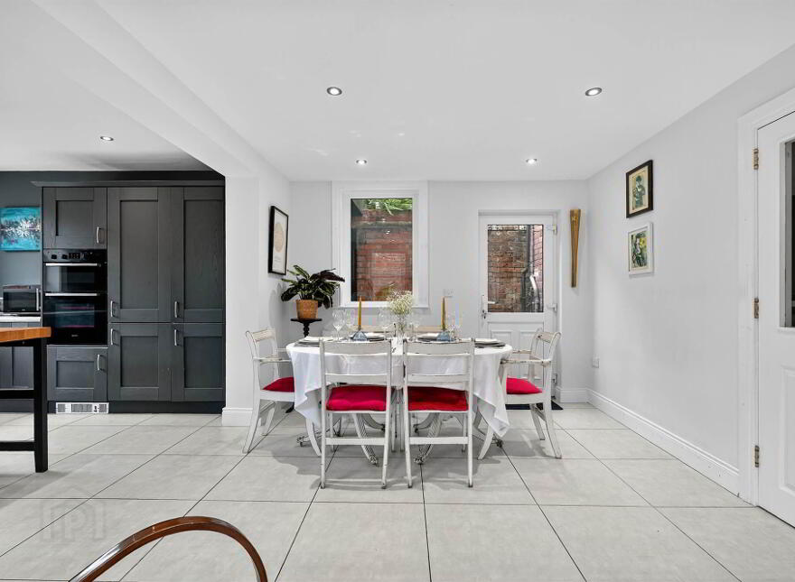 16 St Judes Avenue, Belfast, BT7 2GZ