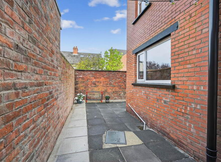 16 St Judes Avenue, Belfast, BT7 2GZ