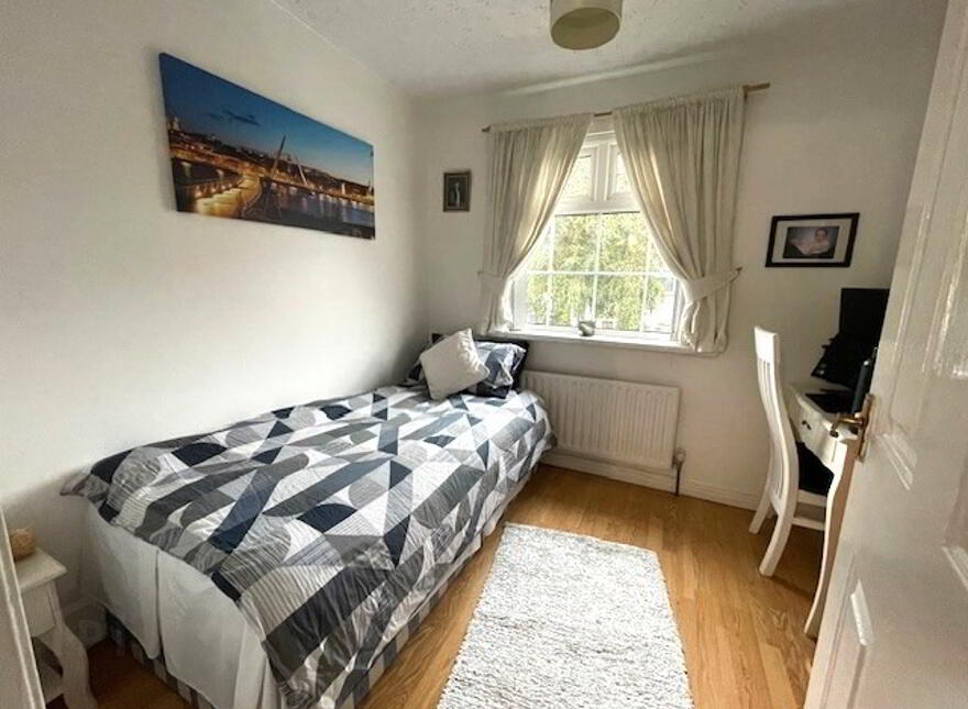 63 Rosemount Gardens, Derry, BT48 0HW