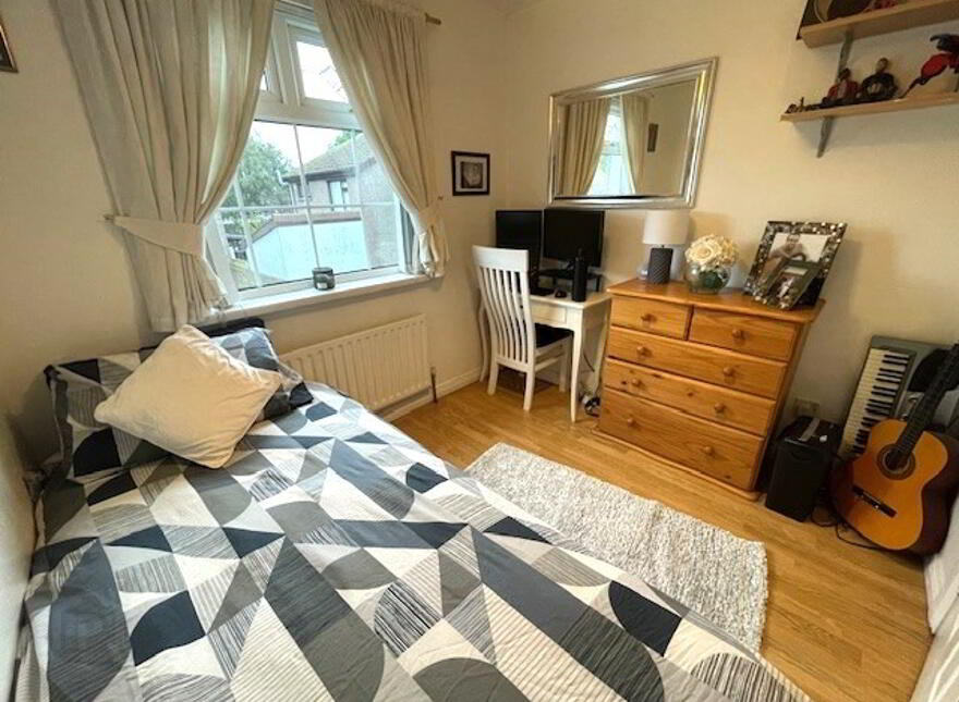 63 Rosemount Gardens, Derry, BT48 0HW