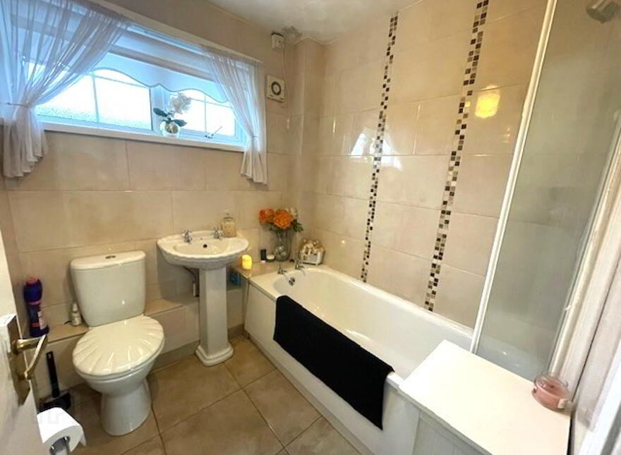63 Rosemount Gardens, Derry, BT48 0HW