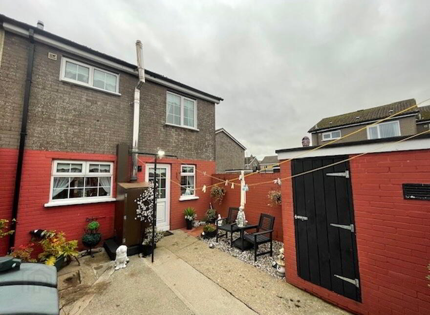 63 Rosemount Gardens, Derry, BT48 0HW
