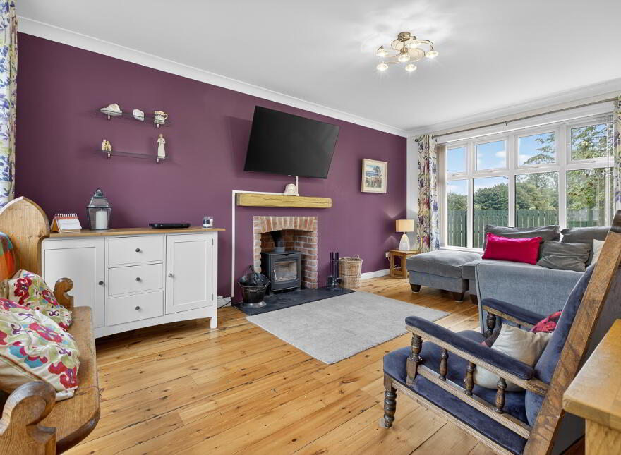 24 Tullymore Dale, Broughshane, Ballymena, BT43 7TD
