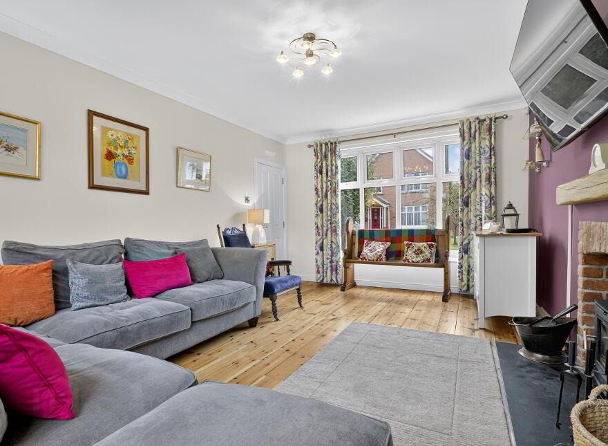 24 Tullymore Dale, Broughshane, Ballymena, BT43 7TD