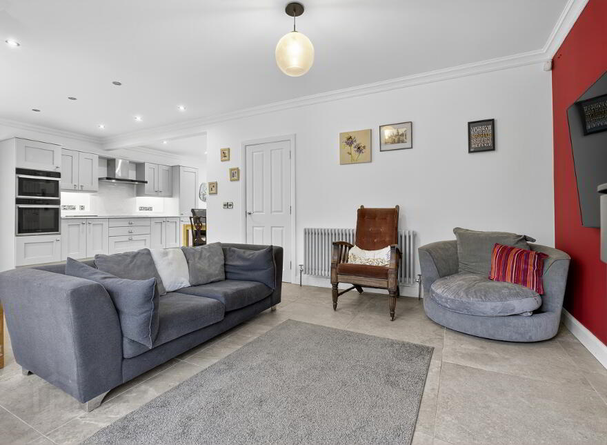 24 Tullymore Dale, Broughshane, Ballymena, BT43 7TD