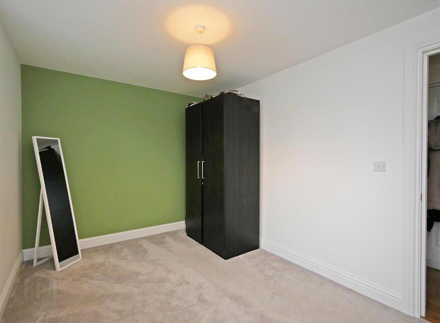 2g The Demesne, Carryduff, Belfast, BT8 8GW