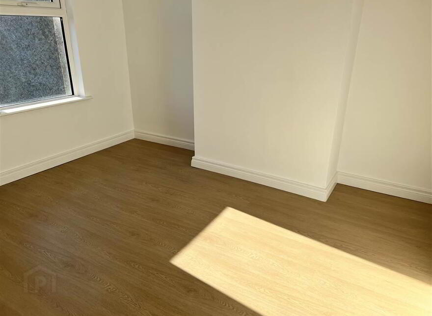 118 Scrabo Road, Newtownards, BT23 4NL
