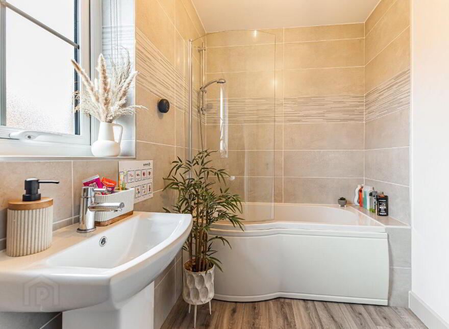 38 Rocklyn Crescent, Donaghadee, BT21 0FY