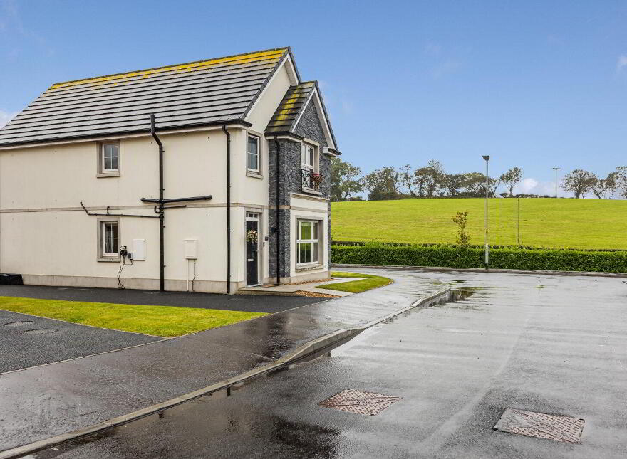 38 Rocklyn Crescent, Donaghadee, BT21 0FY