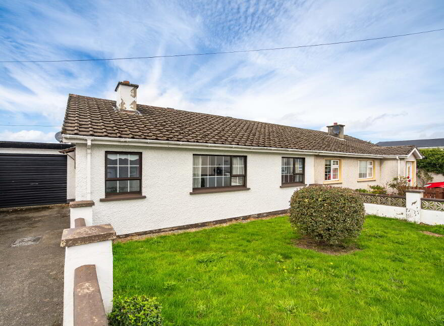2 Rockfield Terrace, Buncrana, F93D7X3