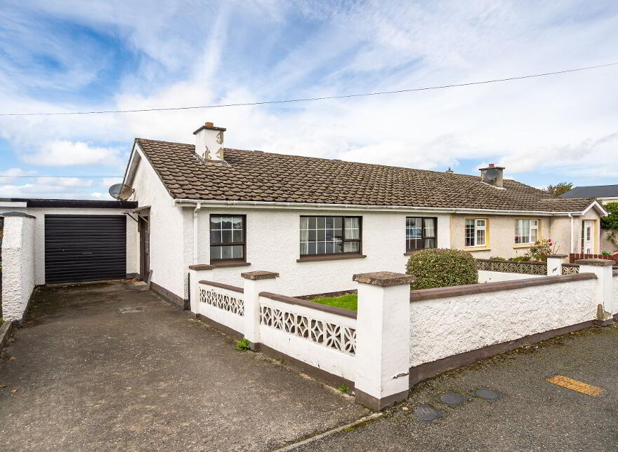 2 Rockfield Terrace, Buncrana, F93D7X3