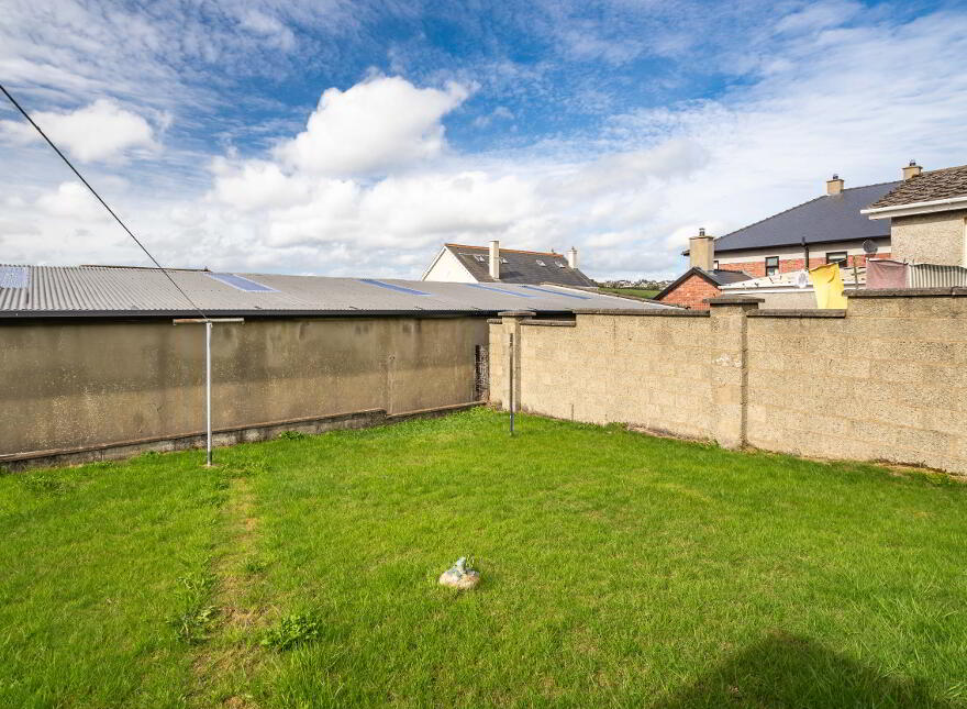 2 Rockfield Terrace, Buncrana, F93D7X3