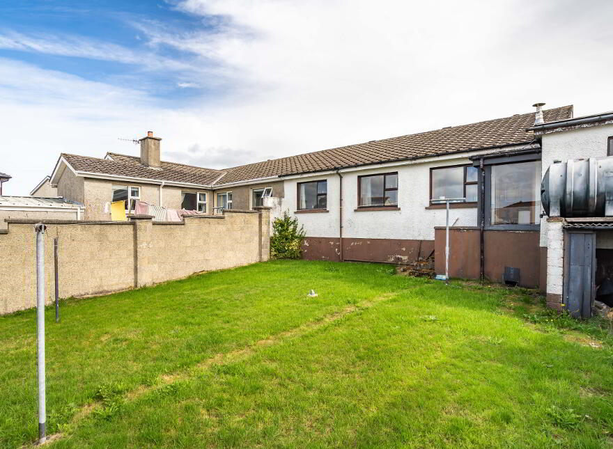 2 Rockfield Terrace, Buncrana, F93D7X3