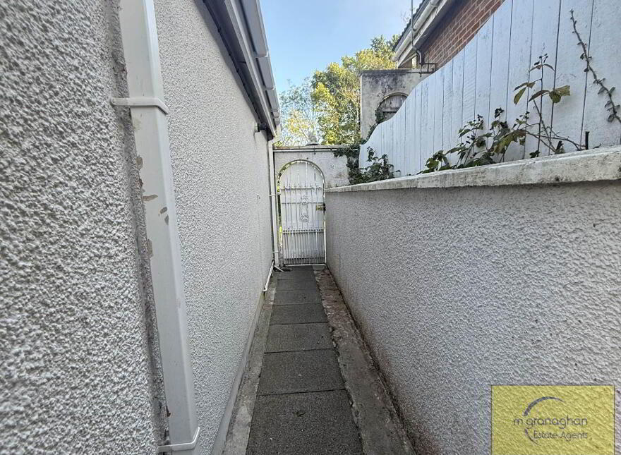 10 Glengoland Park, Stewartstown, Belfast, BT17 0JD