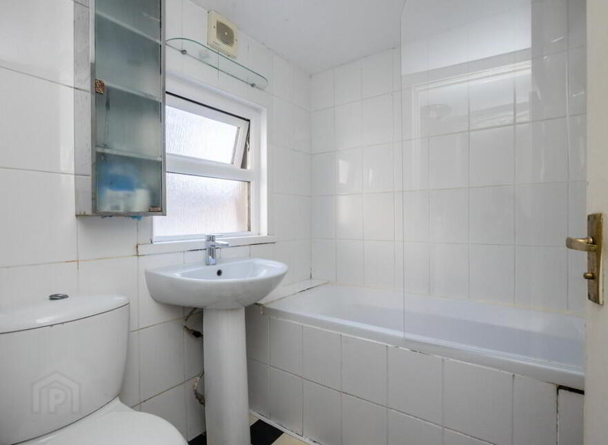 30 Fernwood Street, Belfast, BT7 3BQ