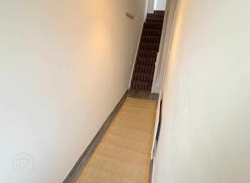 38 London Road, Belfast, BT6 8EY