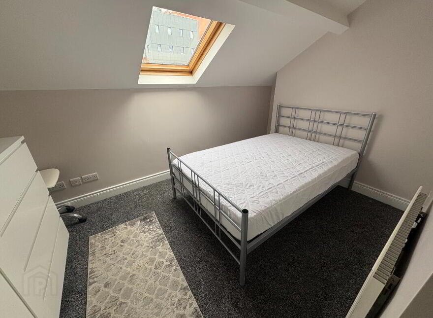 100 Dunluce Avenue, Belfast, BT9 7AZ