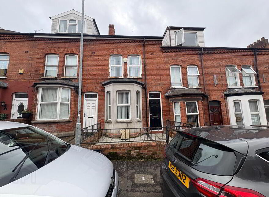 100 Dunluce Avenue, Belfast, BT9 7AZ