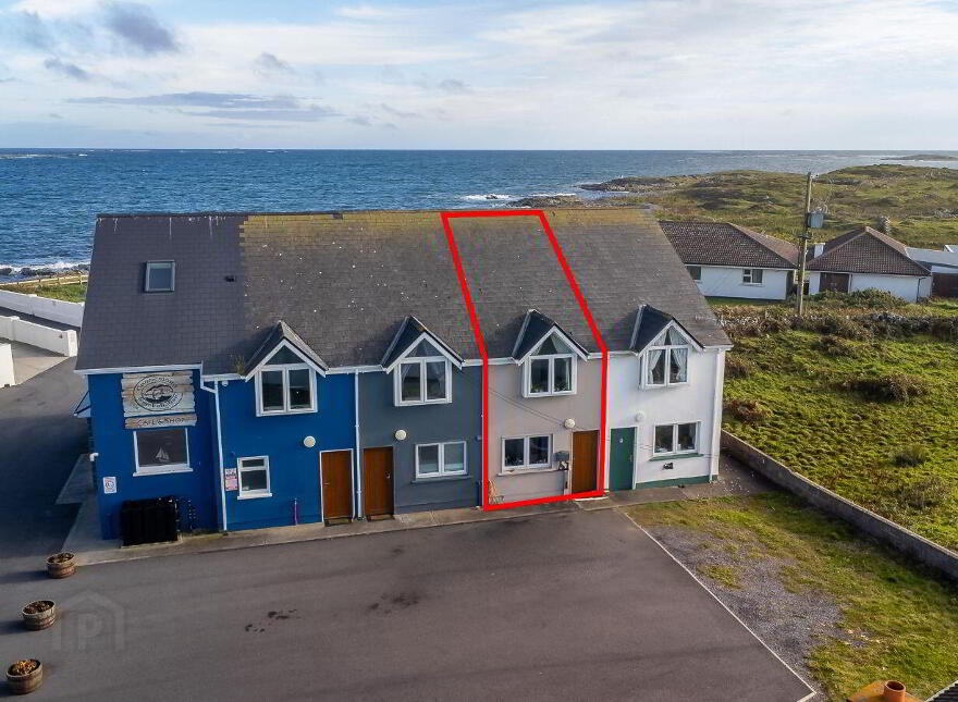 2 Grainne's Cove, Aillebrack, Ballyconneely, H71TY42