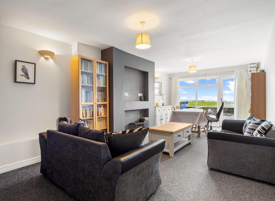 2 Grainne's Cove, Aillebrack, Ballyconneely, H71TY42