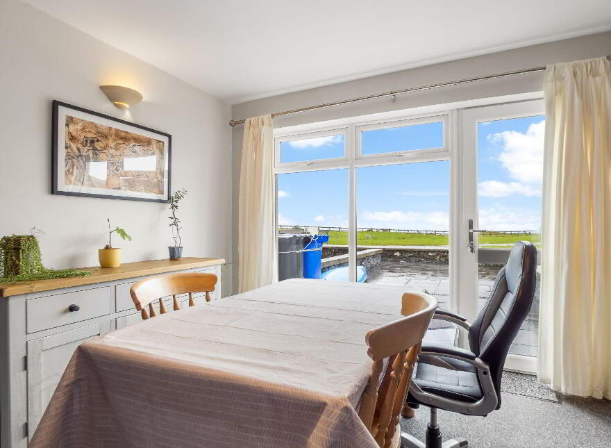 2 Grainne's Cove, Aillebrack, Ballyconneely, H71TY42