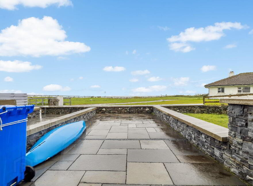2 Grainne's Cove, Aillebrack, Ballyconneely, H71TY42