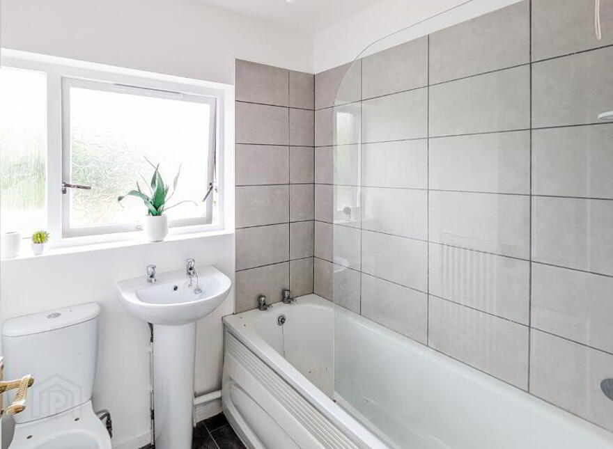 19 Rectory Road, Lurgan, BT66 6HW