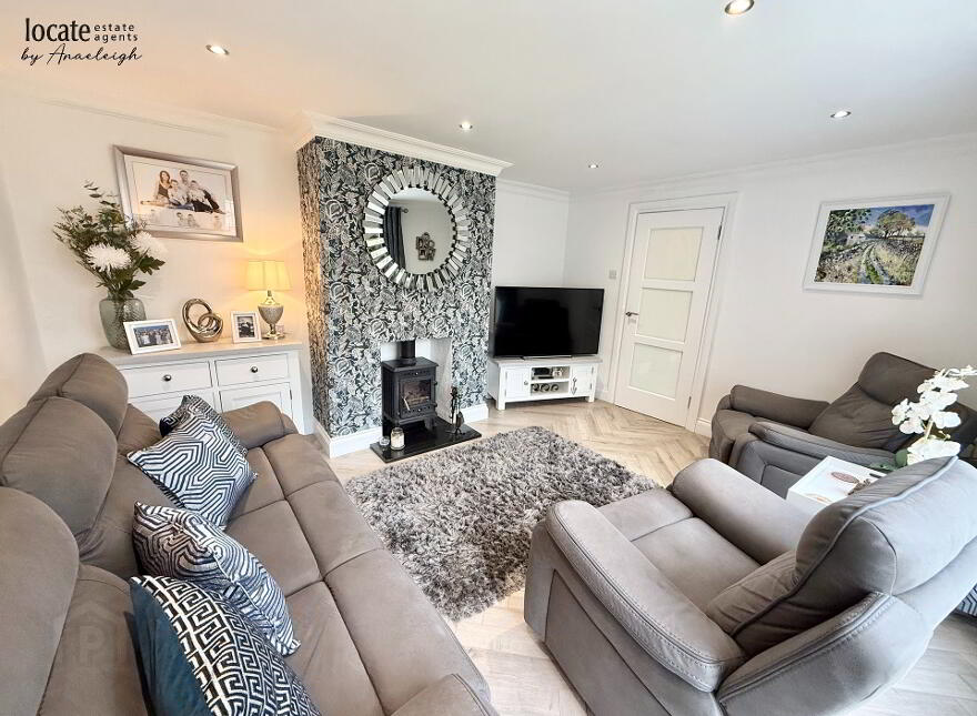 15 Glenside Gardens, Cityside, Derry, BT48 0BT