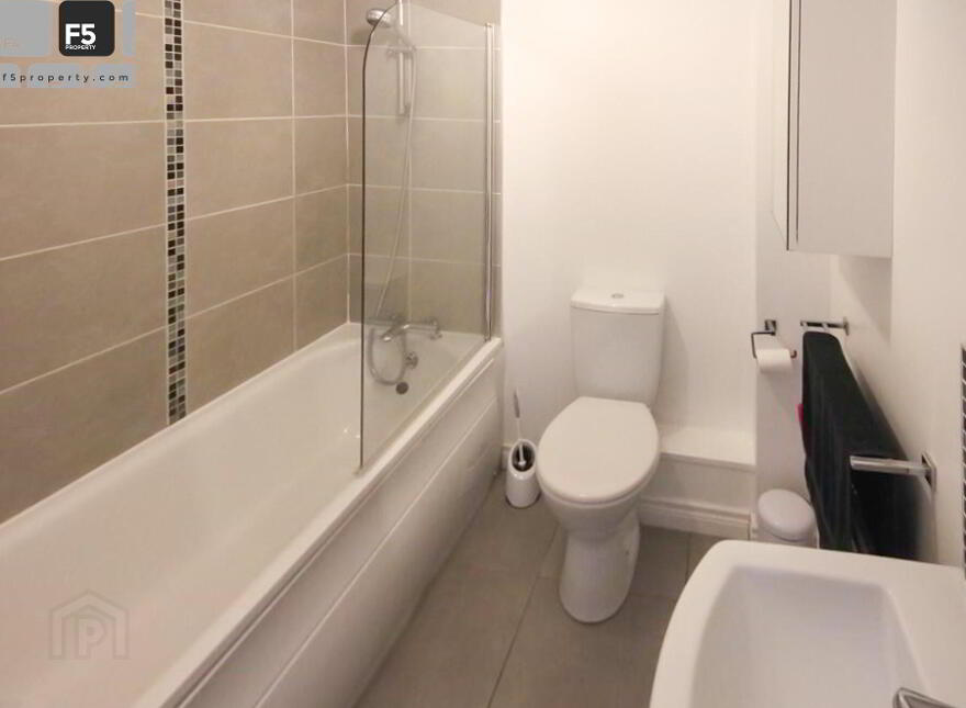 Apt 24 3, West Circular Close, The Vale, Belfast, BT13 3WQ