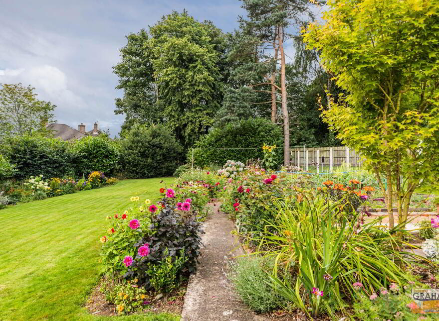 5 Killowen Park, Lisburn, BT28 3LD