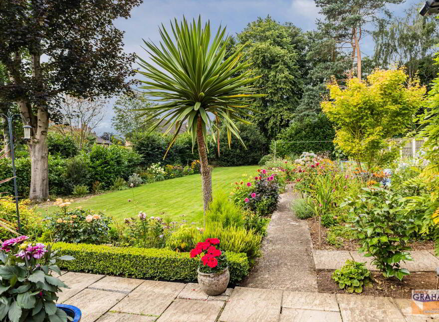 5 Killowen Park, Lisburn, BT28 3LD