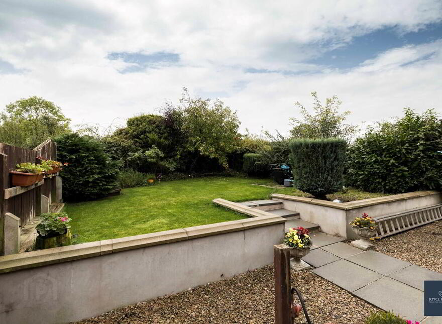 41 Forest Park, Markethill, BT60 1QS