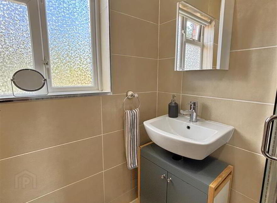 332 Ballysillan Road, Belfast, BT14 6RB
