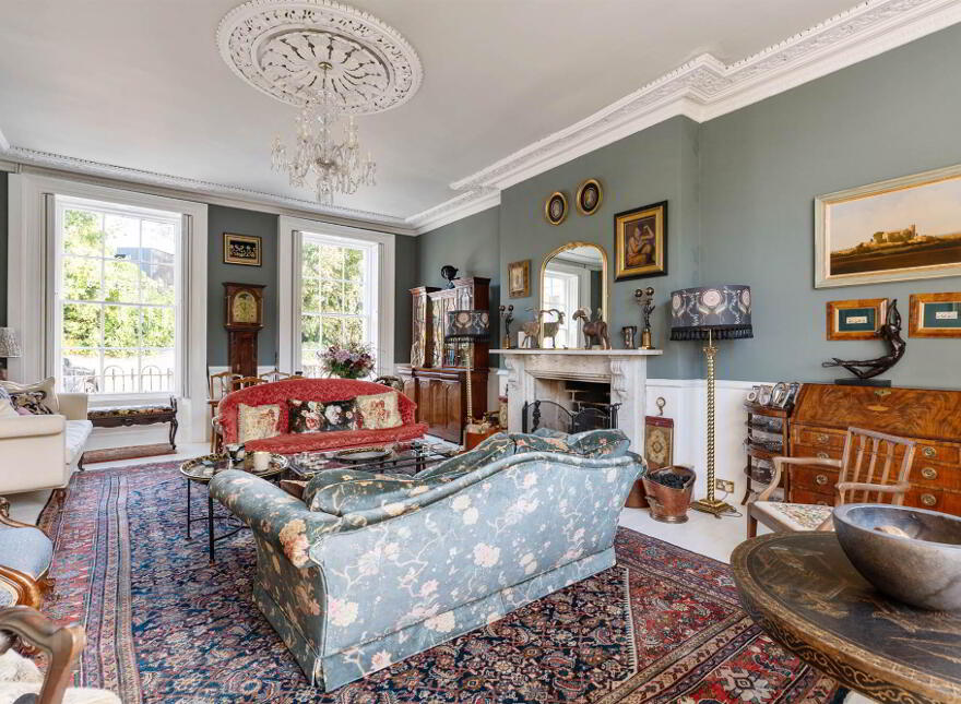 35 Victoria Road, Holywood, BT18 9BD