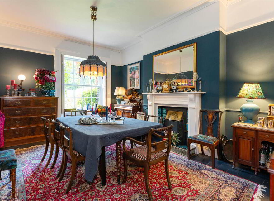 35 Victoria Road, Holywood, BT18 9BD