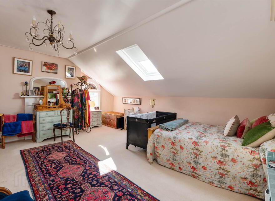 35 Victoria Road, Holywood, BT18 9BD