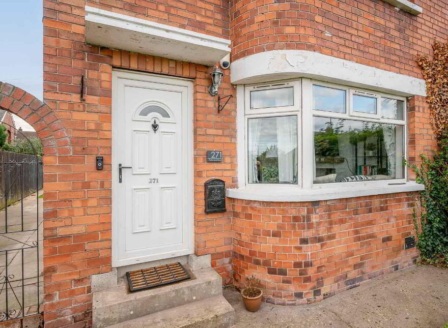 271 Holywood Road, Belfast, BT4 2EW