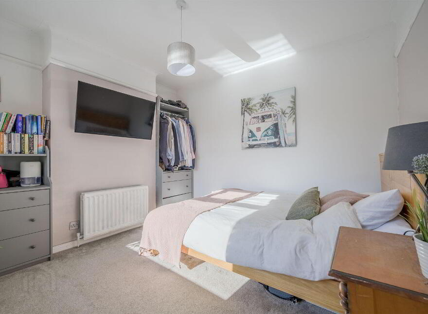 271 Holywood Road, Belfast, BT4 2EW