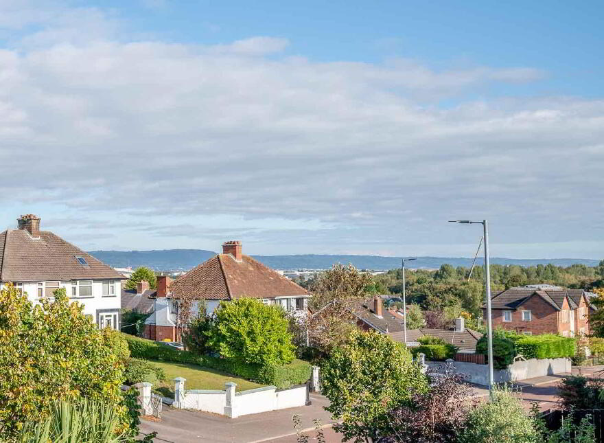 271 Holywood Road, Belfast, BT4 2EW