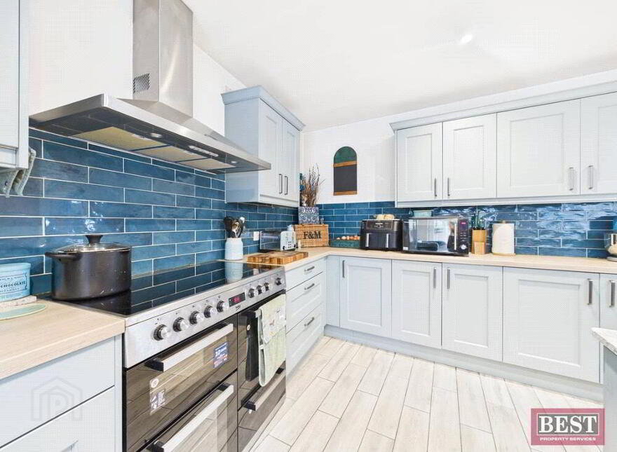 15 Church Square, Rathfriland, Newry, BT34 5PT