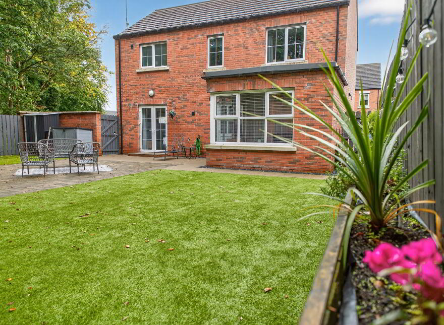 12 Frys Meadow, Ballymena, BT43 7BU