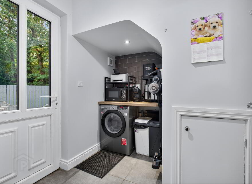 12 Frys Meadow, Ballymena, BT43 7BU