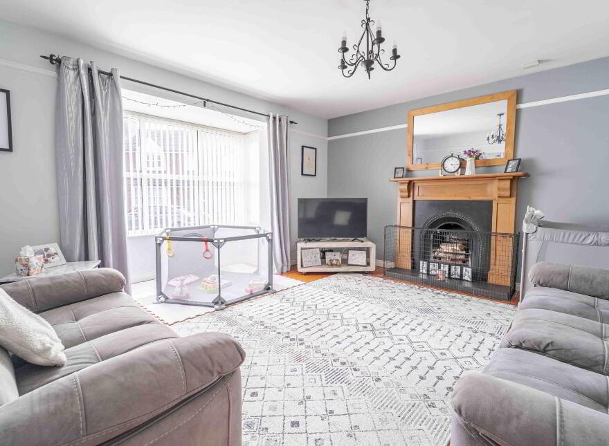 53 Knockdarragh Park, Lisburn, BT28 2XZ
